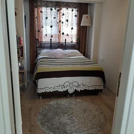 Newly Renovated In Kordon 아파트