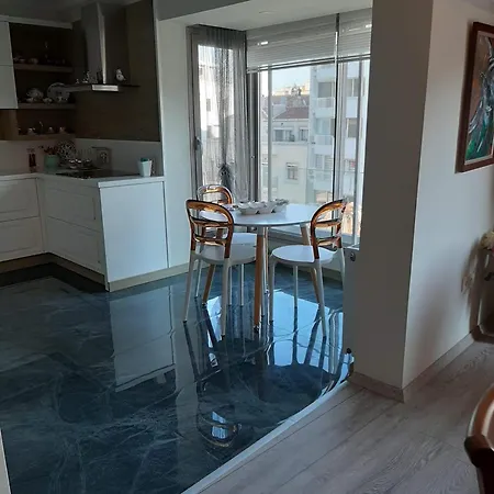 Newly Renovated In Kordon Apartament *